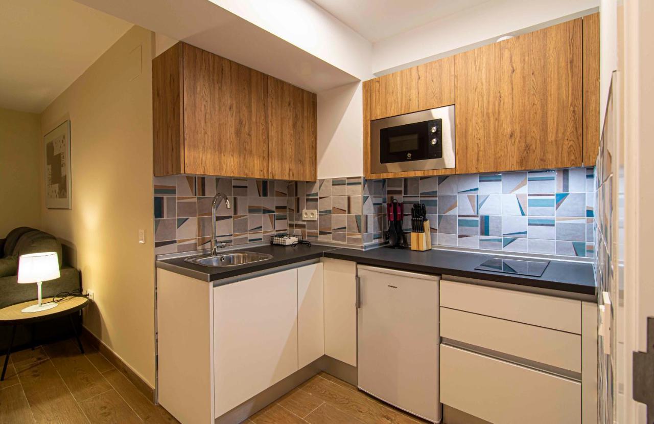 Apartamentos 1 Abril Málaga Eksteriør billede
