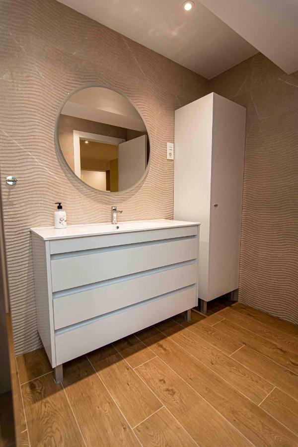 Apartamentos 1 Abril Málaga Eksteriør billede