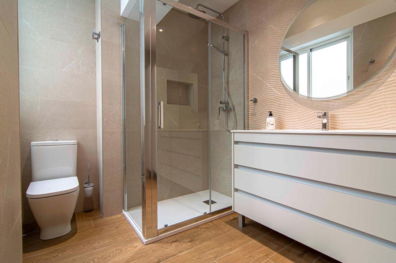 Apartamentos 1 Abril Málaga Eksteriør billede
