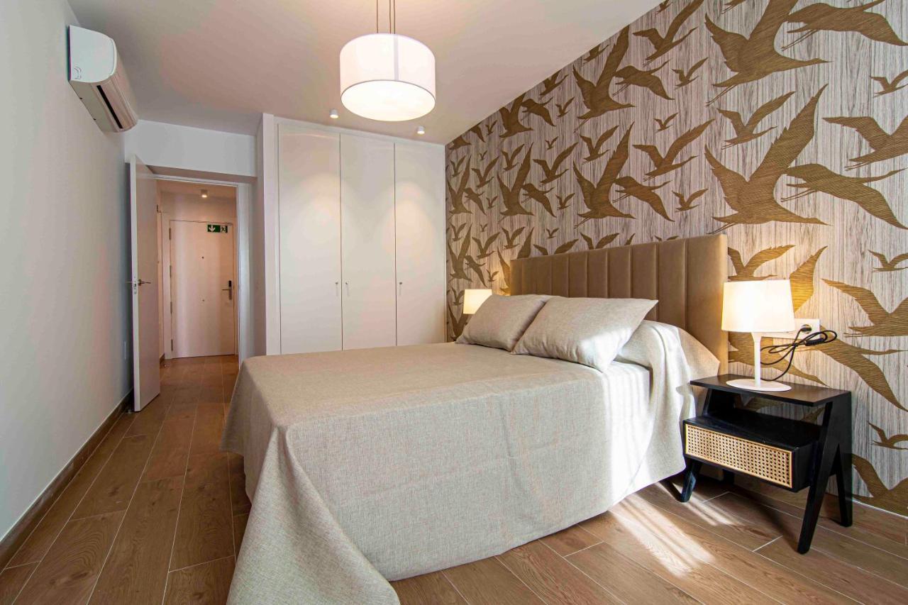 Apartamentos 1 Abril Málaga Eksteriør billede